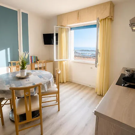 Petlyapartments Apartamento